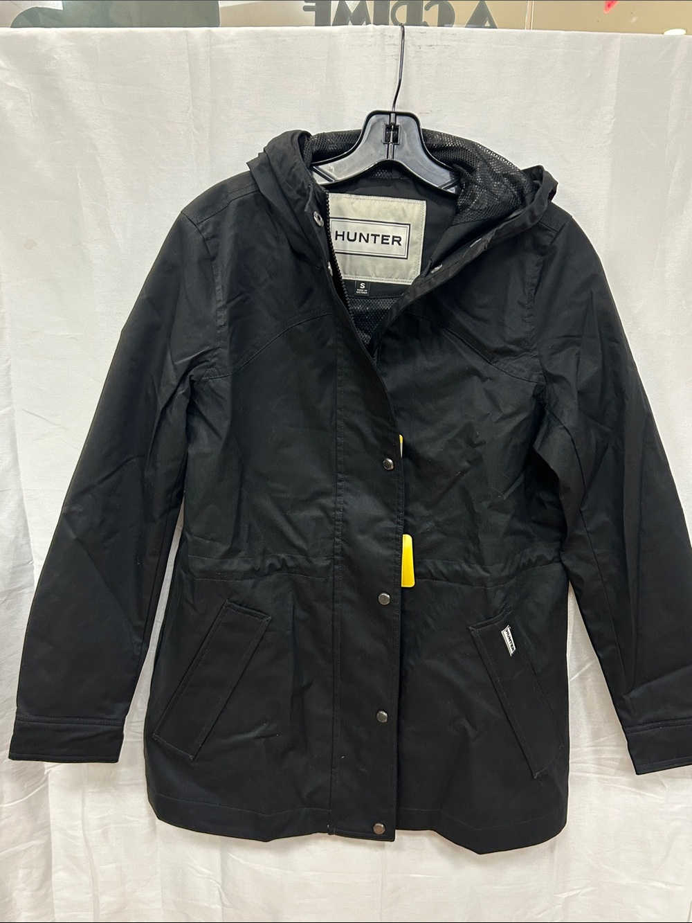 Hunter Womenโs Water Resistant Jacket in Black NEW! ๐ค